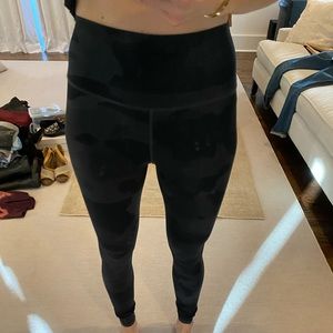 yoga leggings in great condition